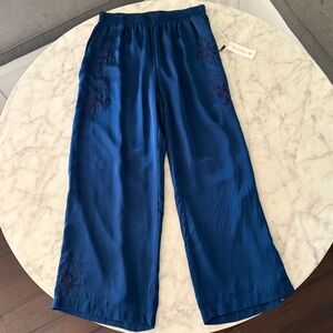 Gold Hawk Navy Silk Charmuse Sophie Embroidery Pant *NWT*. Small